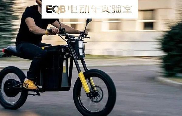 这款200km续航的越野电摩还可折叠！