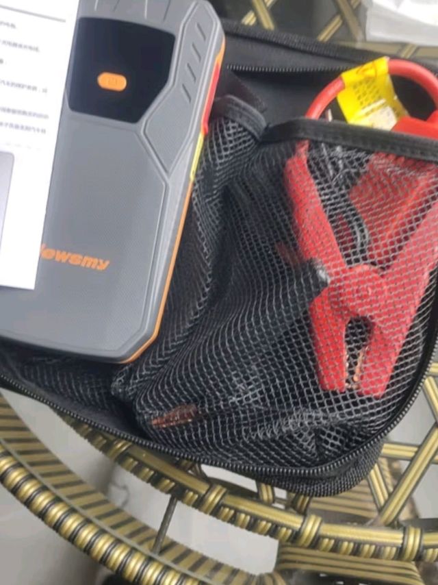 🚗🔋纽曼Q1搭电宝，爱车的心脏起搏器！🔋🚗