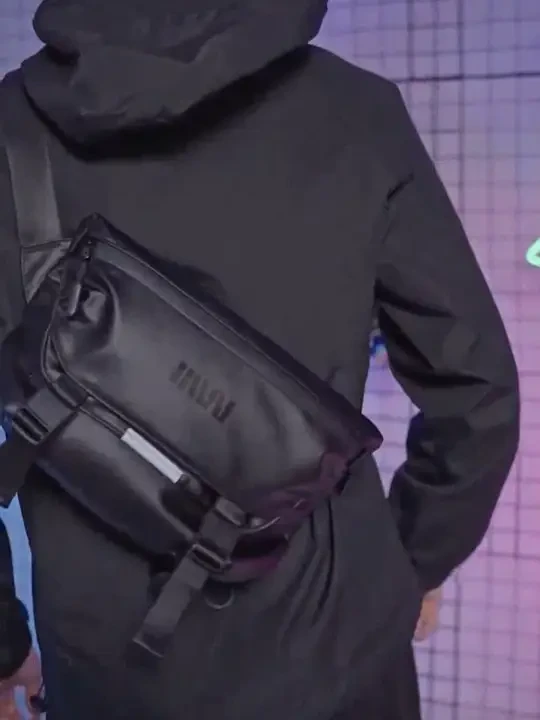 #男包 #男士单肩包斜挎包 #男士外出随身小包 #斜挎包 #七匹狼