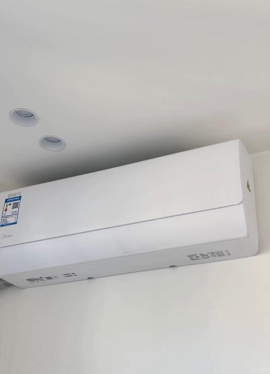美的新一级能效空调:省电、静音兼具,夏季降温无忧
