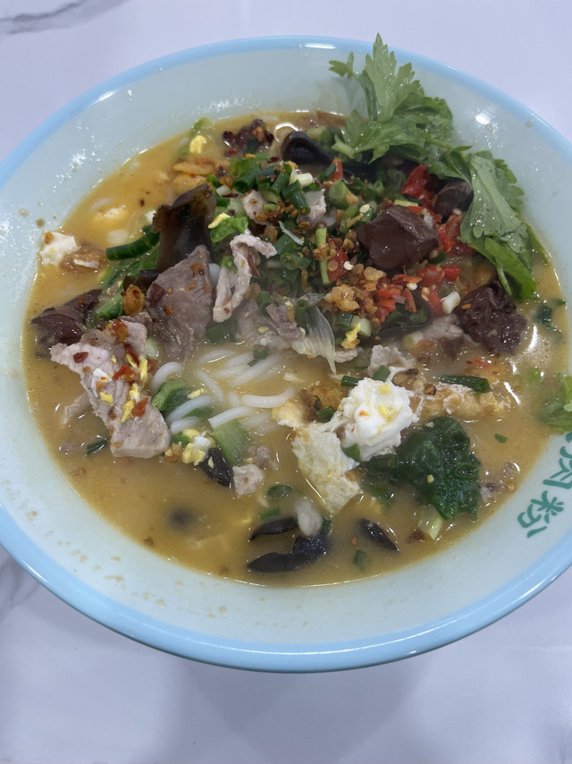 天呐！这碗砍肉粉绝了