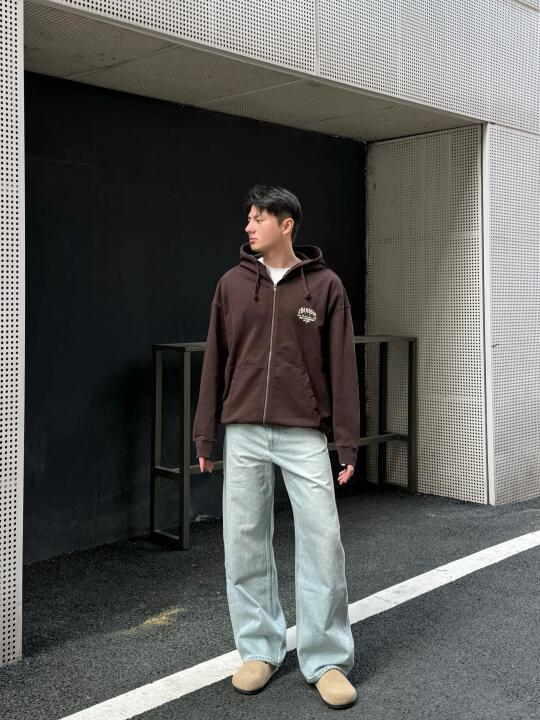 不费力的时髦感！早春男生这么穿干净又耐看