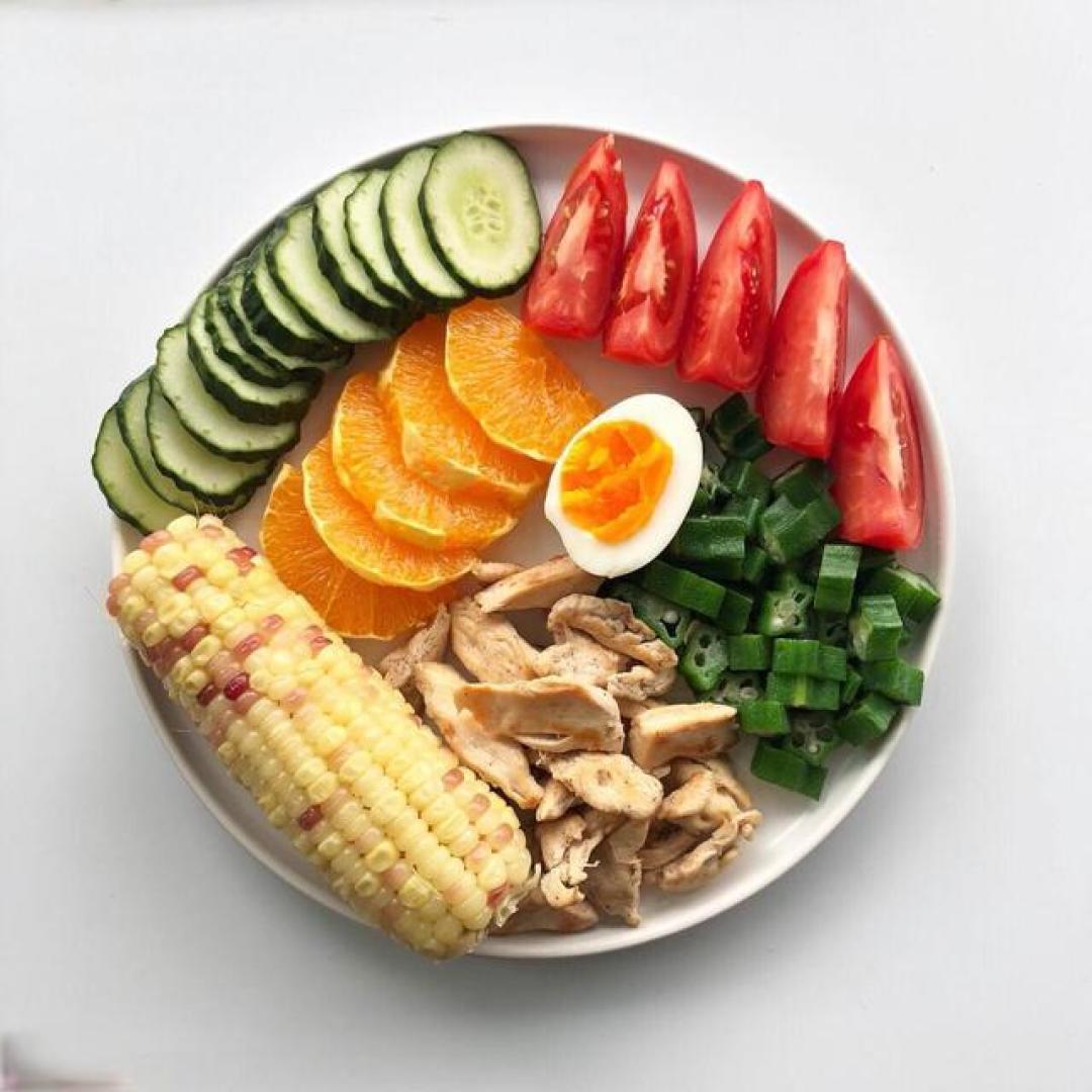 《16小时禁食+8小时进食:科学解析减脂真相与健身增效实战案例》