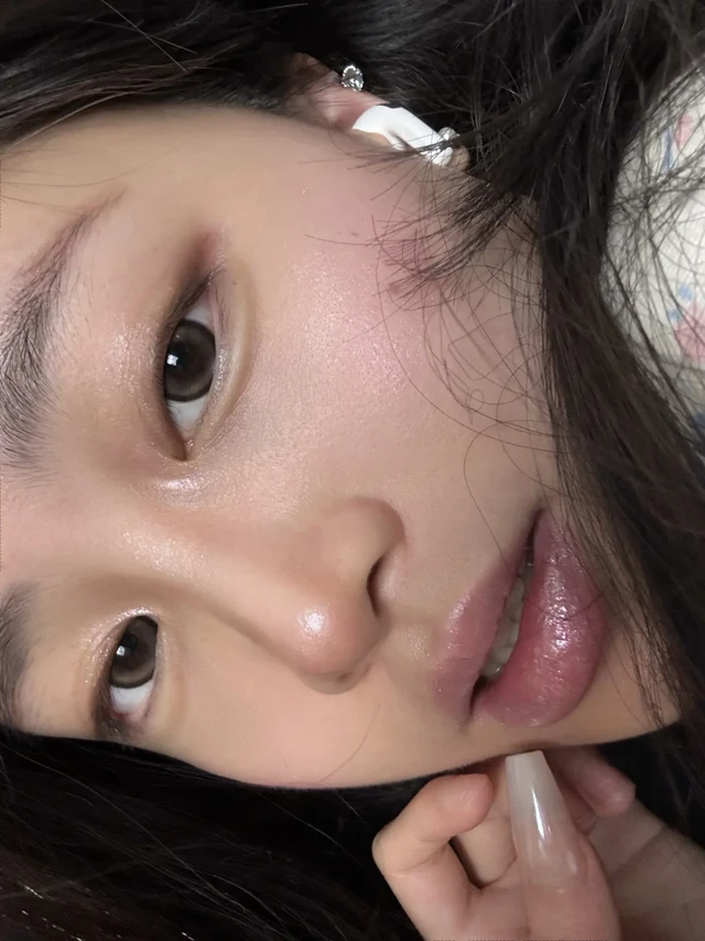 清冷氛围上镜眼猪猪分享  • ₃ •͈