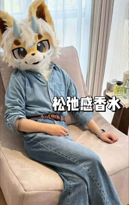 那些松弛感爆棚的香水💤 很多人渴望的松弛感~
这不就给你找出来啦🙋♀️🙋♀️🙋♀️
哈咯~我是流火🔥
欢迎收看今日份松弛感香水推荐💤
1️⃣:祖马珑 橘子果酱
2️⃣:阿玛尼 威尼斯柑橘
3