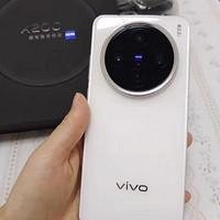 vivoX200，惊艳你的眼球！