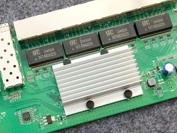 万兆内网一步到位！兮克SKS3200-8E2X交换机拆解评测+实战带宽叠加