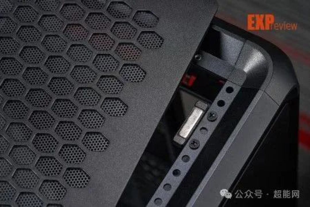酷冷至尊MasterFrame 600机箱评测:轻奢风格,极具自定义潜力