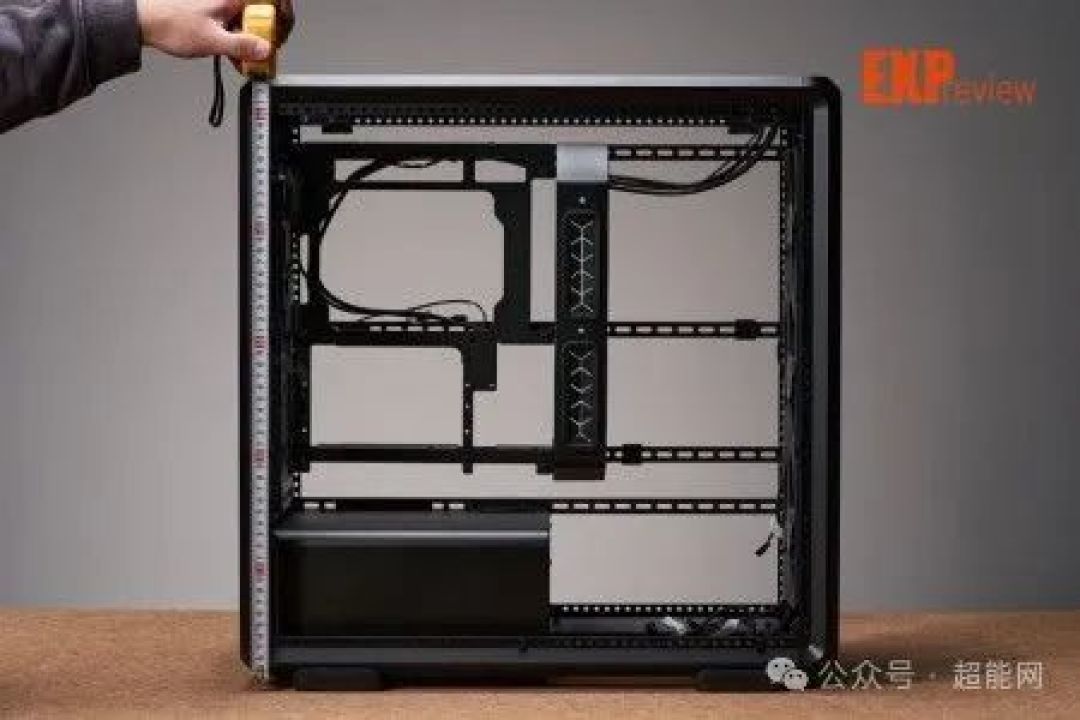 酷冷至尊MasterFrame 600机箱评测:轻奢风格,极具自定义潜力