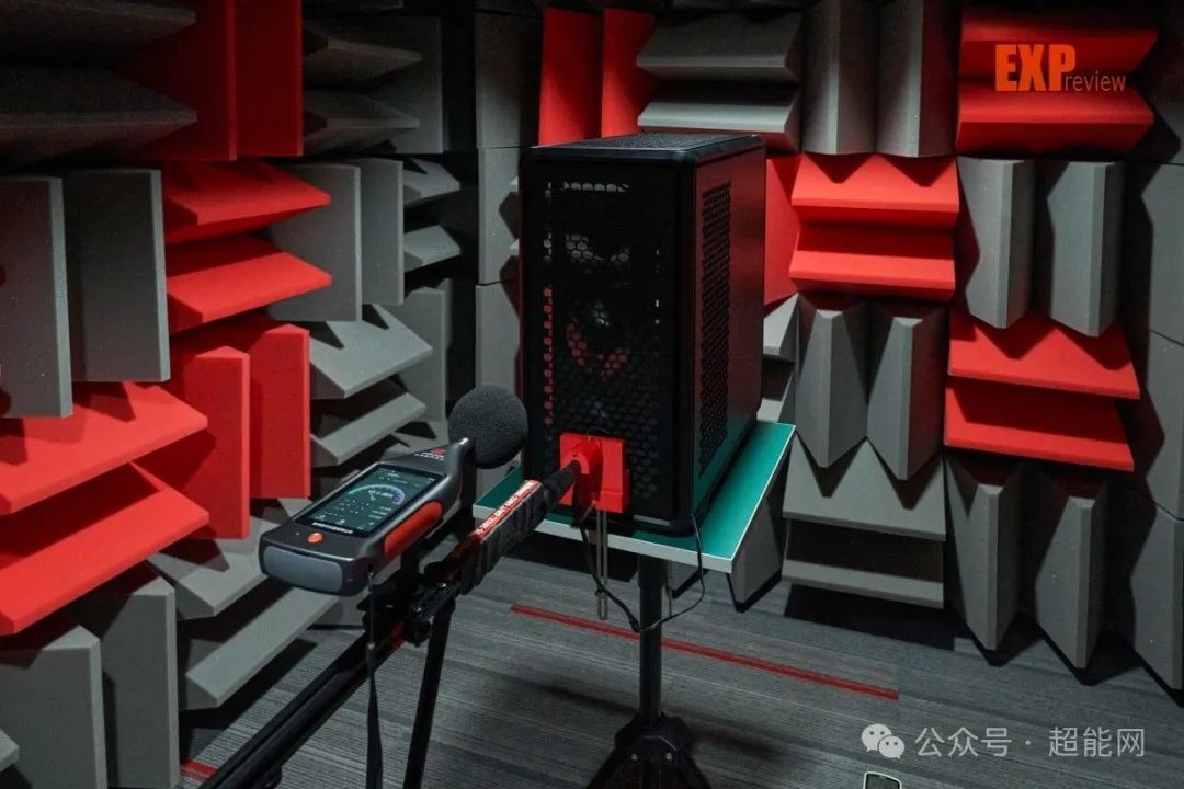 酷冷至尊MasterFrame 600机箱评测:轻奢风格,极具自定义潜力