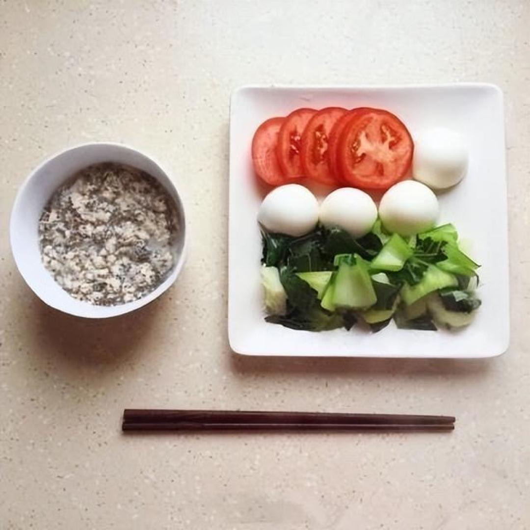男子为治脂肪肝过度节食反增脂肪,科学减肥需合理饮食与适度运动