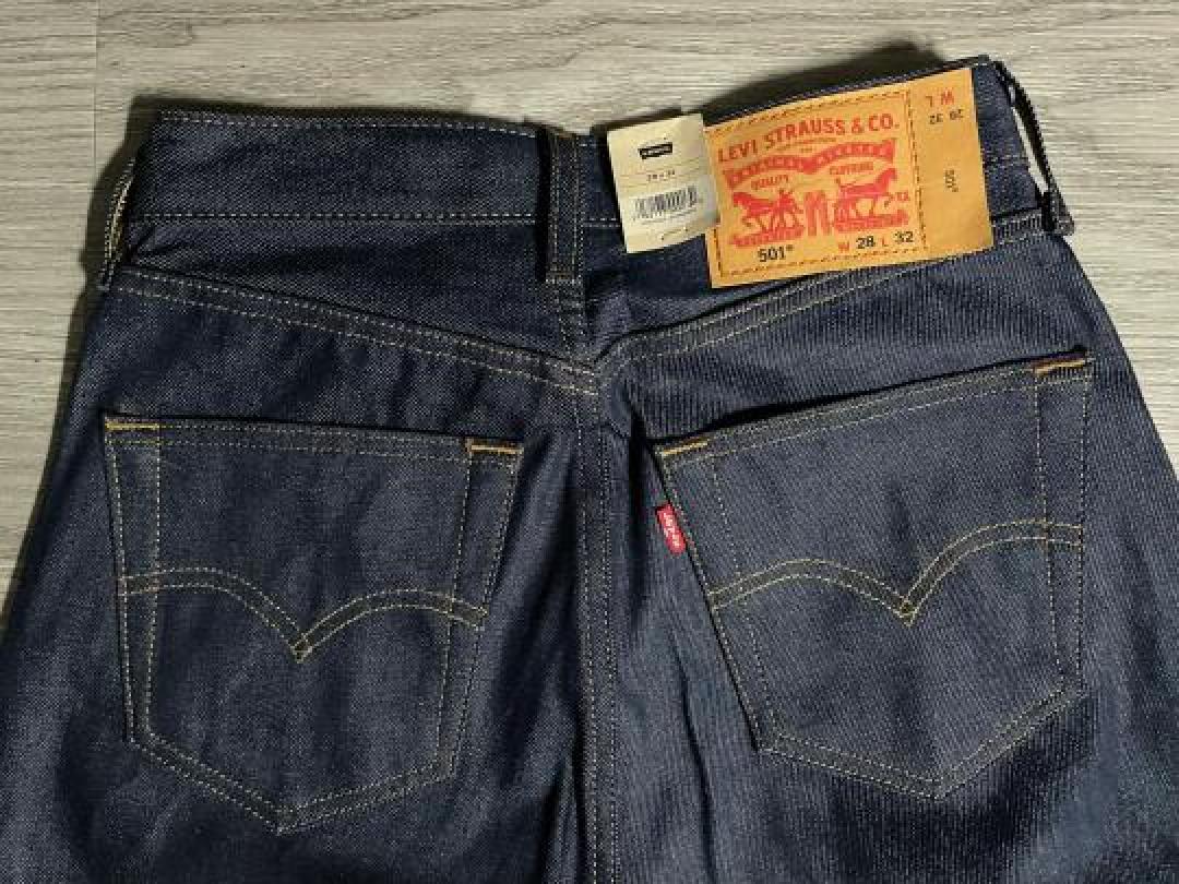 Levi's 501牛仔裤：细致保养与创意修补全攻略