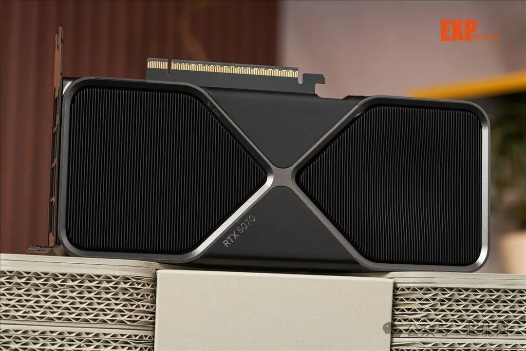 GeForce RTX 5070显卡天梯榜首发评测:起售价下探,胜在更全能