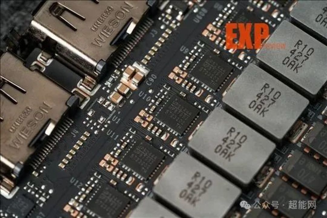 GeForce RTX 5070显卡天梯榜首发评测:起售价下探,胜在更全能