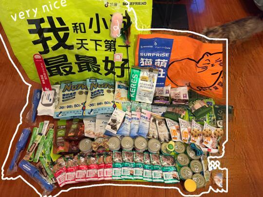 京宠展｜妈妈打猎回来啦