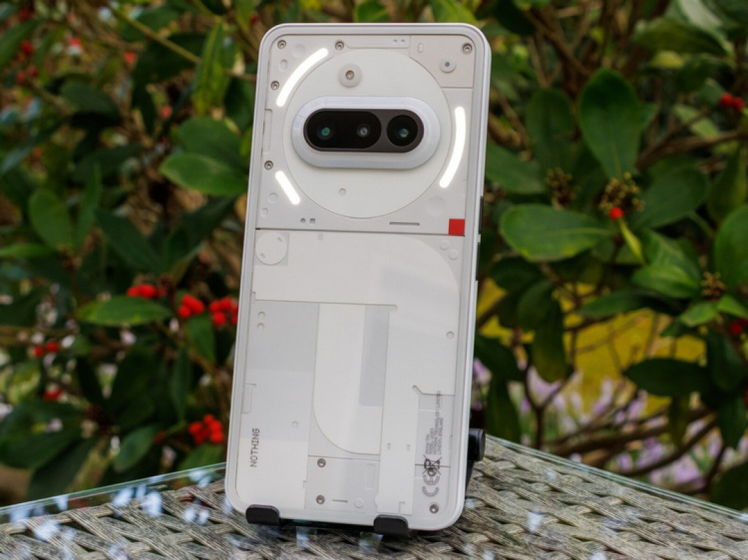 Nothing Phone(3a)发布,改用高通骁龙处理器,升级屏幕、充电等