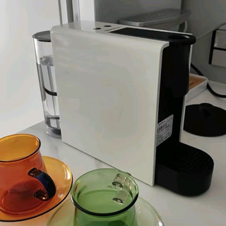 ☕️Nespresso奈斯派索Essenza Mini:小型便携意式胶囊咖啡机