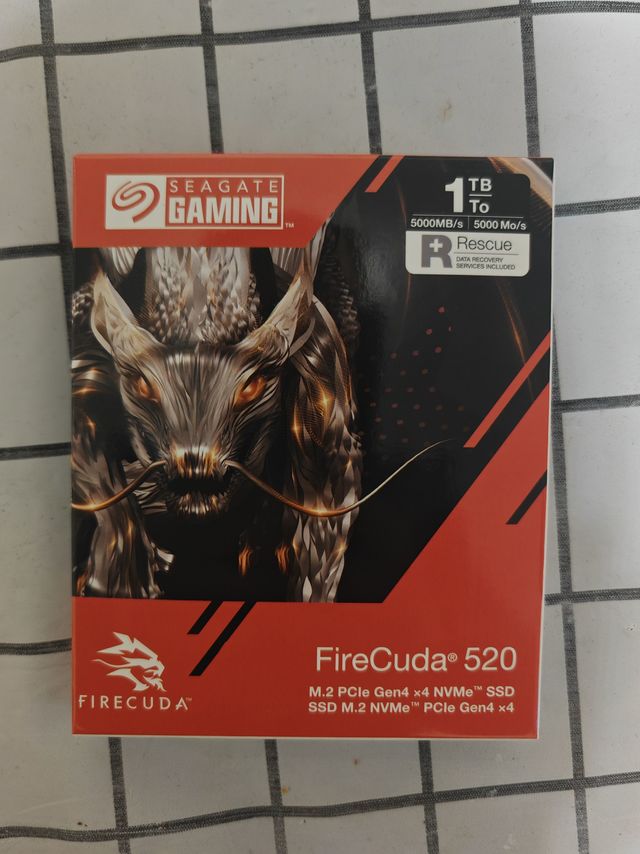 最美称号“代号520”的希捷固态不来一块吗？