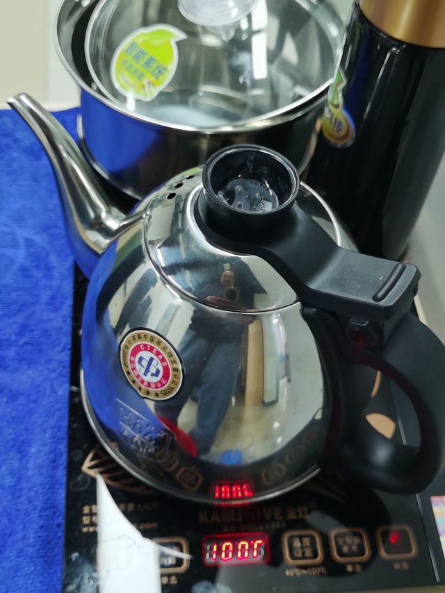 奇葩使用现场 【烧水壶の隐藏技能：3分钟解锁溏心蛋自由！】