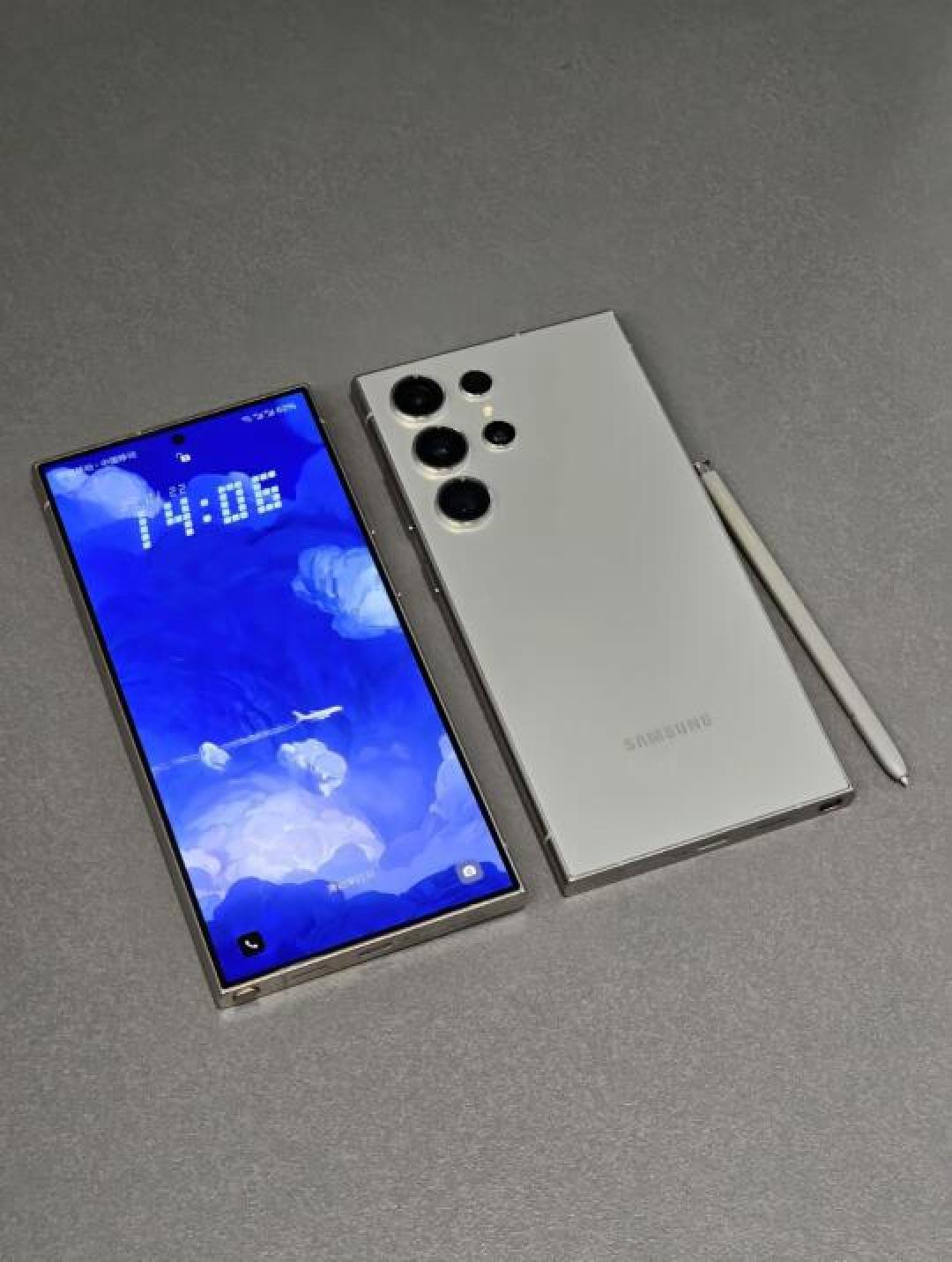 三星S24 Ultra准新机评测:直屏旗舰降价2000,现在入手值吗?