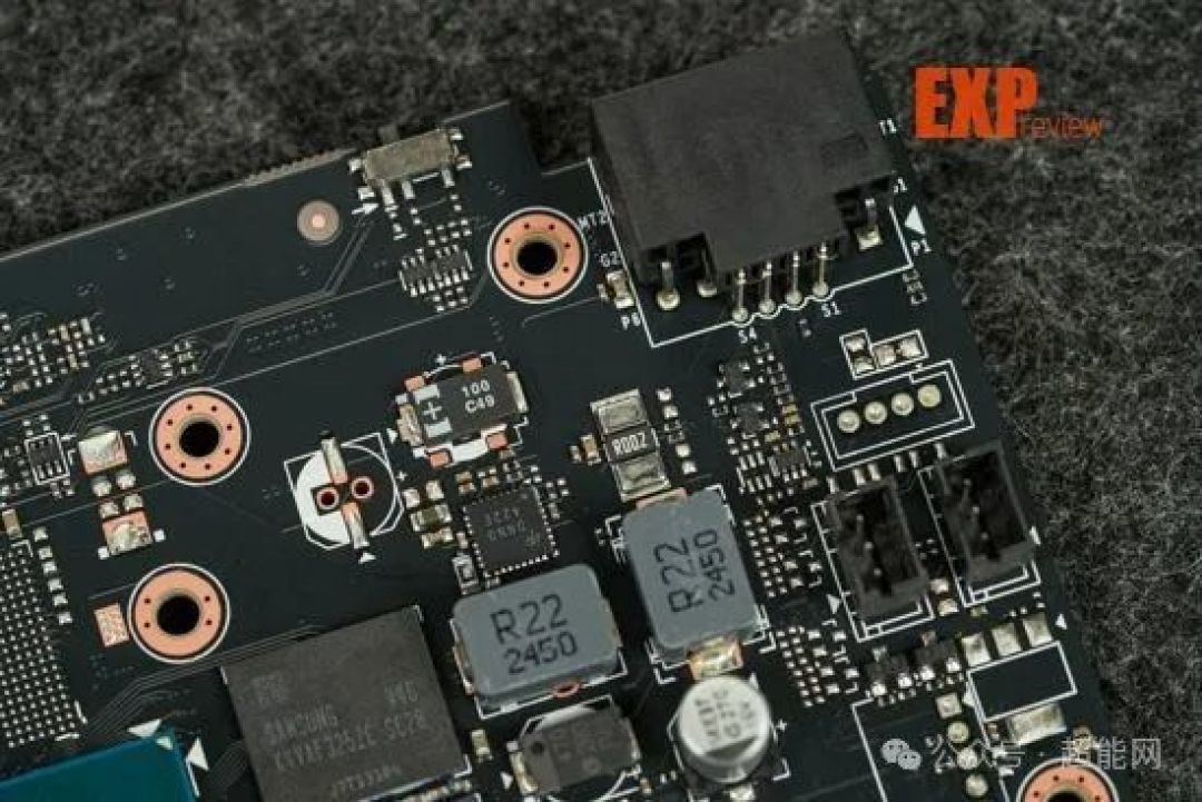 技嘉GeForce RTX 5070 GAMING OC 12G显卡评测:机甲战士抵达主流战场