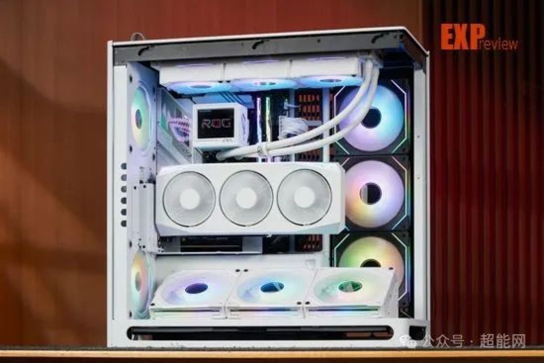 讯景 RX 9070/9070 XT 凤凰涅槃显卡评测:RDNA 4加持,如凤凰般涅槃重生