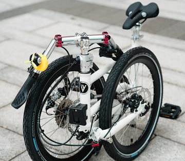 颠覆想象！VELLO折叠车竟能秒变登机箱？红点奖设计重塑通勤新体验