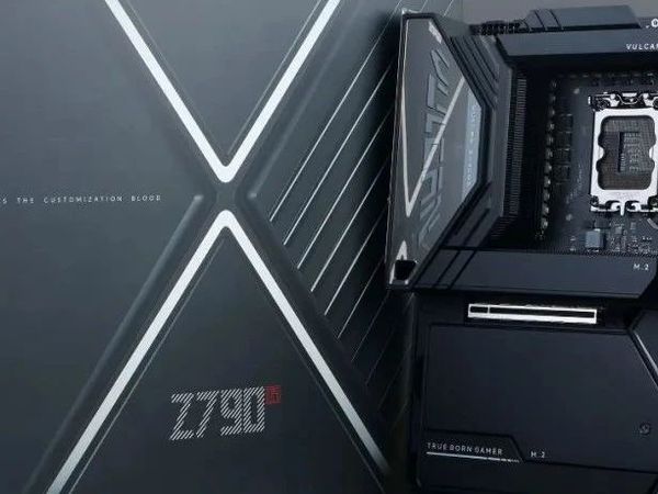 能让悟空“跑”更快，还有21相供电、USB4与Wi-Fi 7！体验iGame Z790火神E-ATX主板
