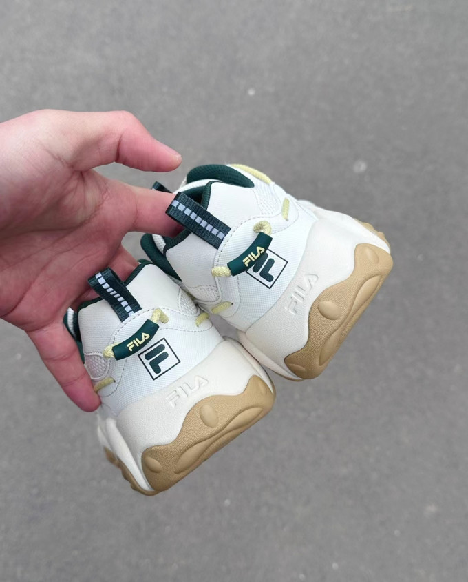 休闲运动鞋