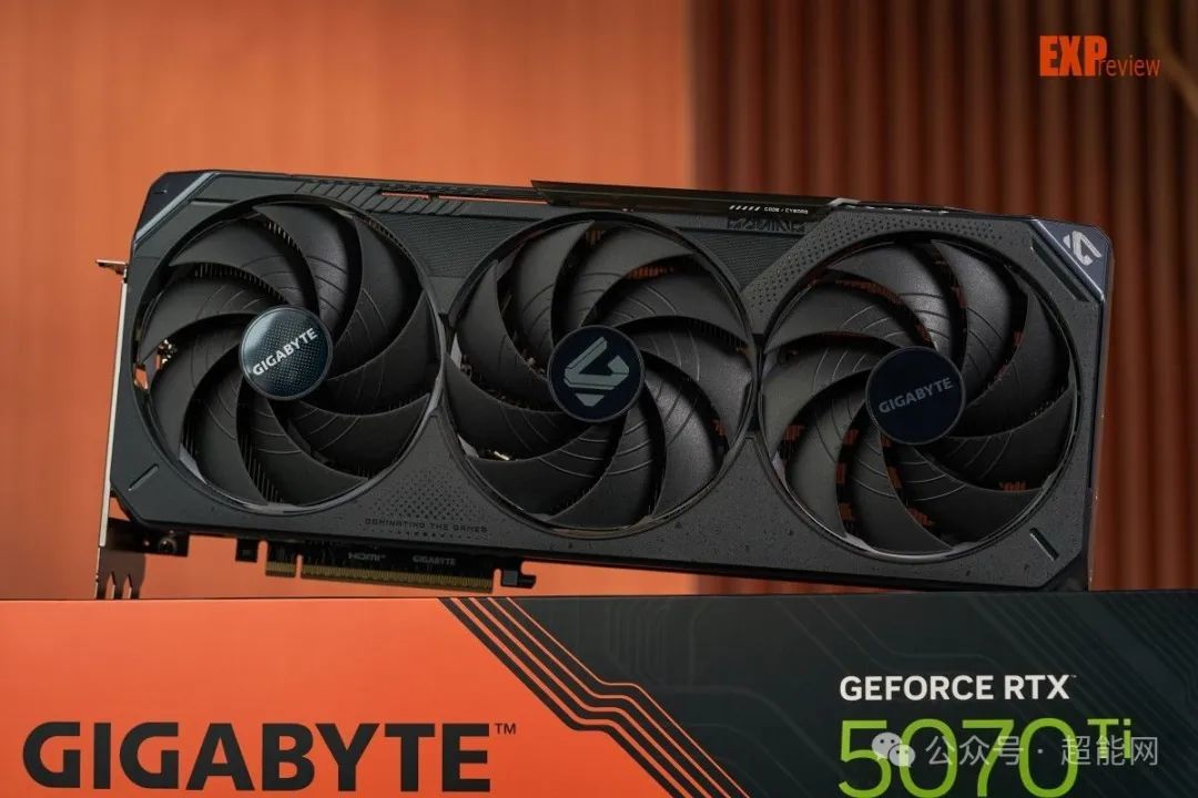 技嘉RTX 5070 Ti GAMING OC显卡评测:散热用料扎实,超频幅度可观