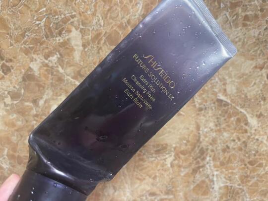 其实我觉得资生堂时光琉璃洗面奶很一般🥹