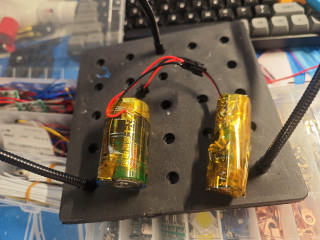 趁着有多余的18650电池，给燃气灶打火改个1.5V 的充电电池！