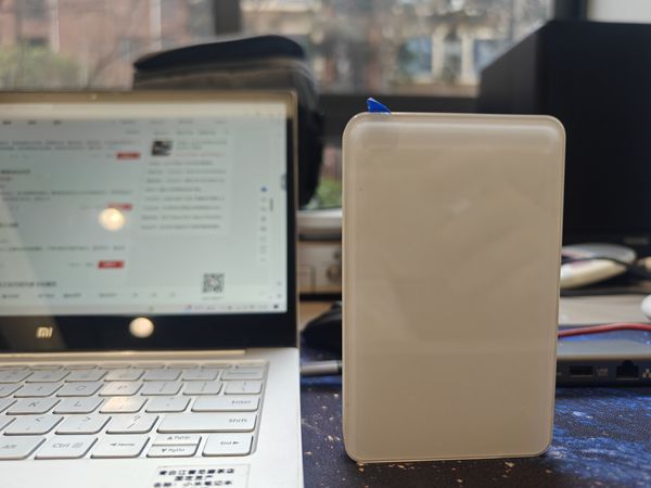 当年999元1TB的移动机械硬盘，如今被拆掉硬盘后盒子大量流入闲鱼