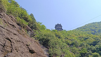 丹江口秘境：在碧水青山间寻找时间的褶皱