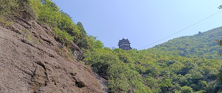 丹江口秘境：在碧水青山间寻找时间的褶皱