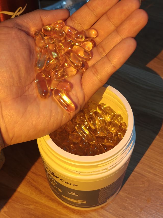 HealthyCare鱼油胶囊400粒DHA含量测评