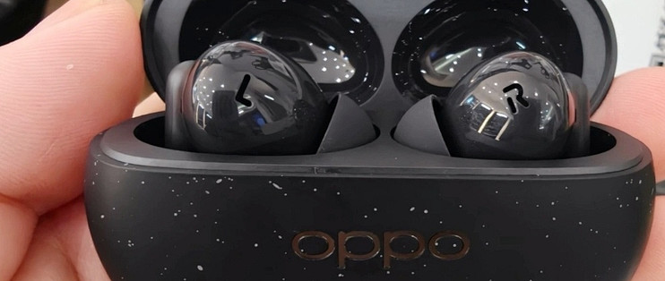 蓝牙耳机续航挑战：OPPO Enco Air4 Pro的“超长待机”秘籍