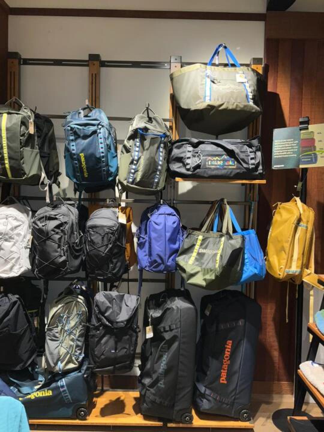 Patagonia 2025春夏耐穿单品清单:轻量防晒+环保科技,解锁山野通关密码