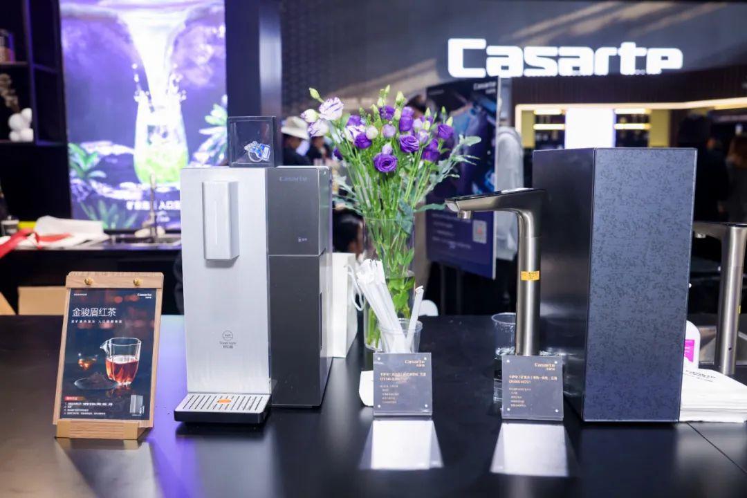 AWE2025净水黑科技揭秘:从矿物质水到全屋净水,你的喝水方式要变天了!