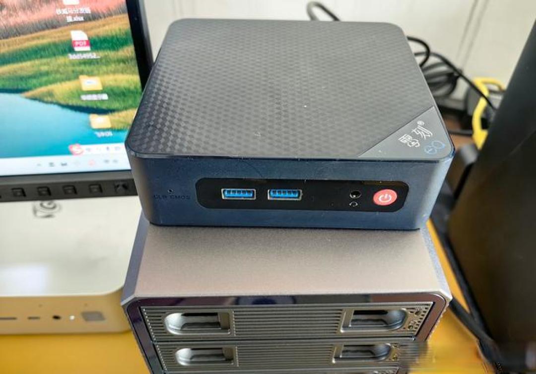 旧电脑秒变家庭云中心！飞牛私有云fnOS实测：外网访问+智能影音全搞定