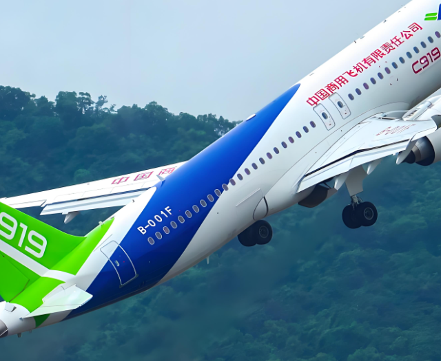 波音737突发爆炸，C919这次赢麻了！