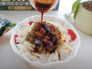 好吃的牛肉拌面，根本停不下来