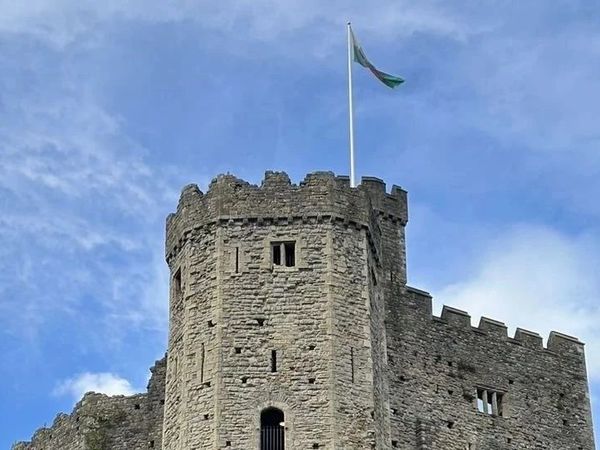 80后，四十而惑｜英国留学连载日记：打破生活的边界｜第26篇：我和Terry的卡迪夫（Cardiff）之旅。