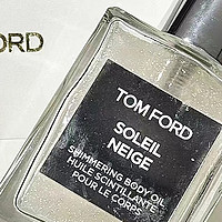 TOM FORD雪映流光，肌肤的浪漫呵护