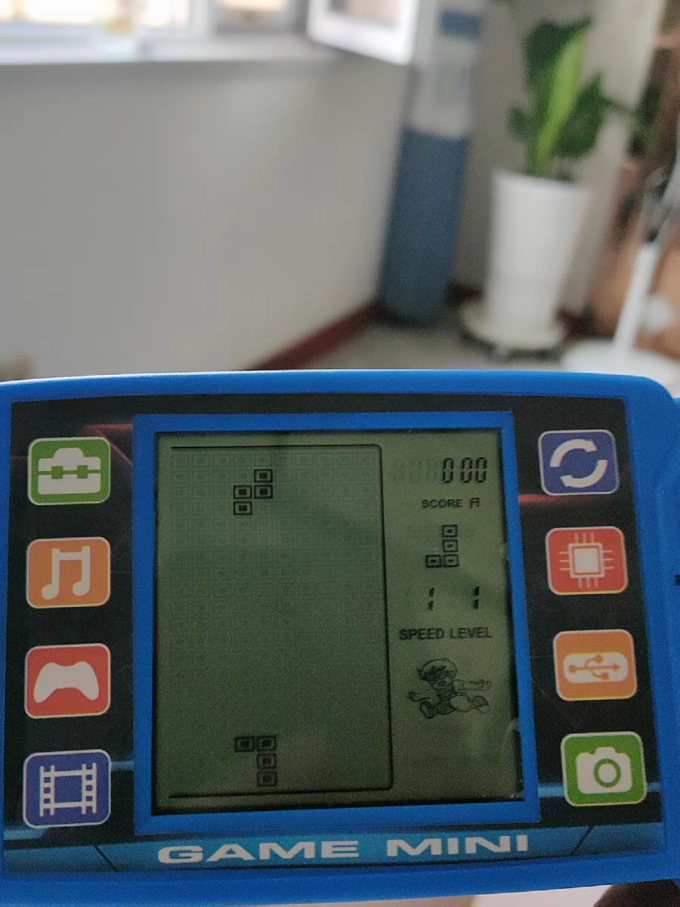 益智玩具