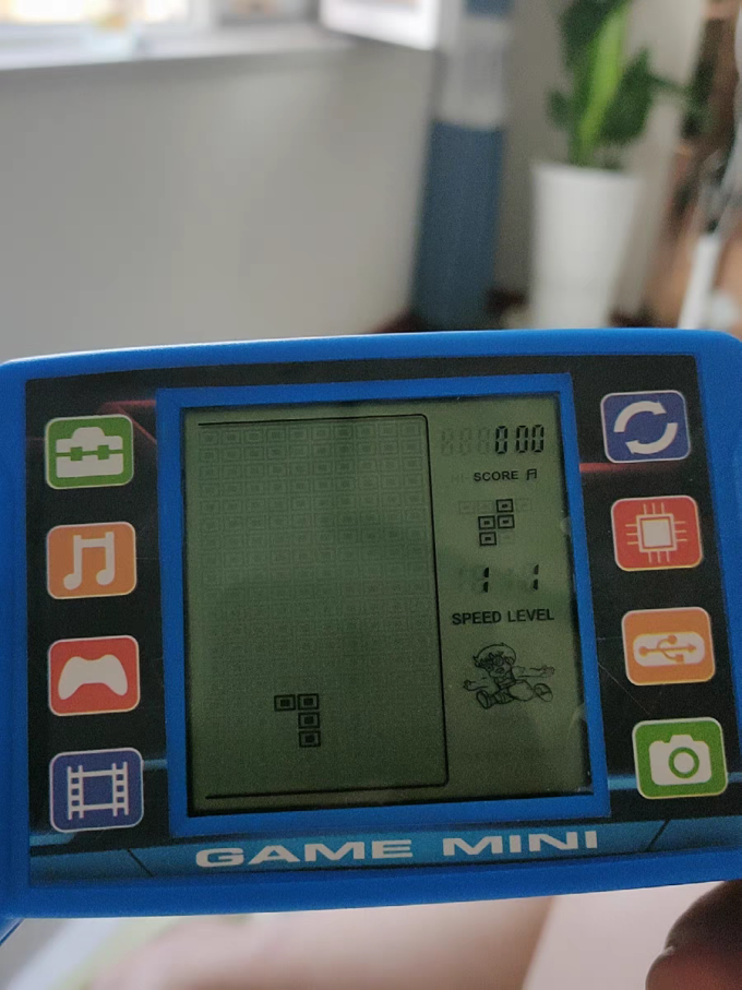 益智玩具
