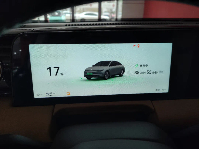 零跑汽车新能源车
