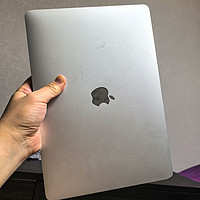 用了五年还值2000多块，一台macbook air就让苹果赢麻了！