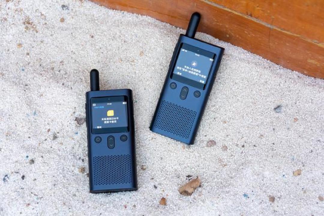 小米迷你公网对讲机实测:35克机身+4G全网通,全国对讲真无界?
