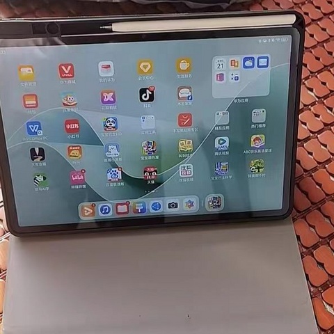 华为MatePad 11.5"S灵动款平板电脑，追剧很不错哦